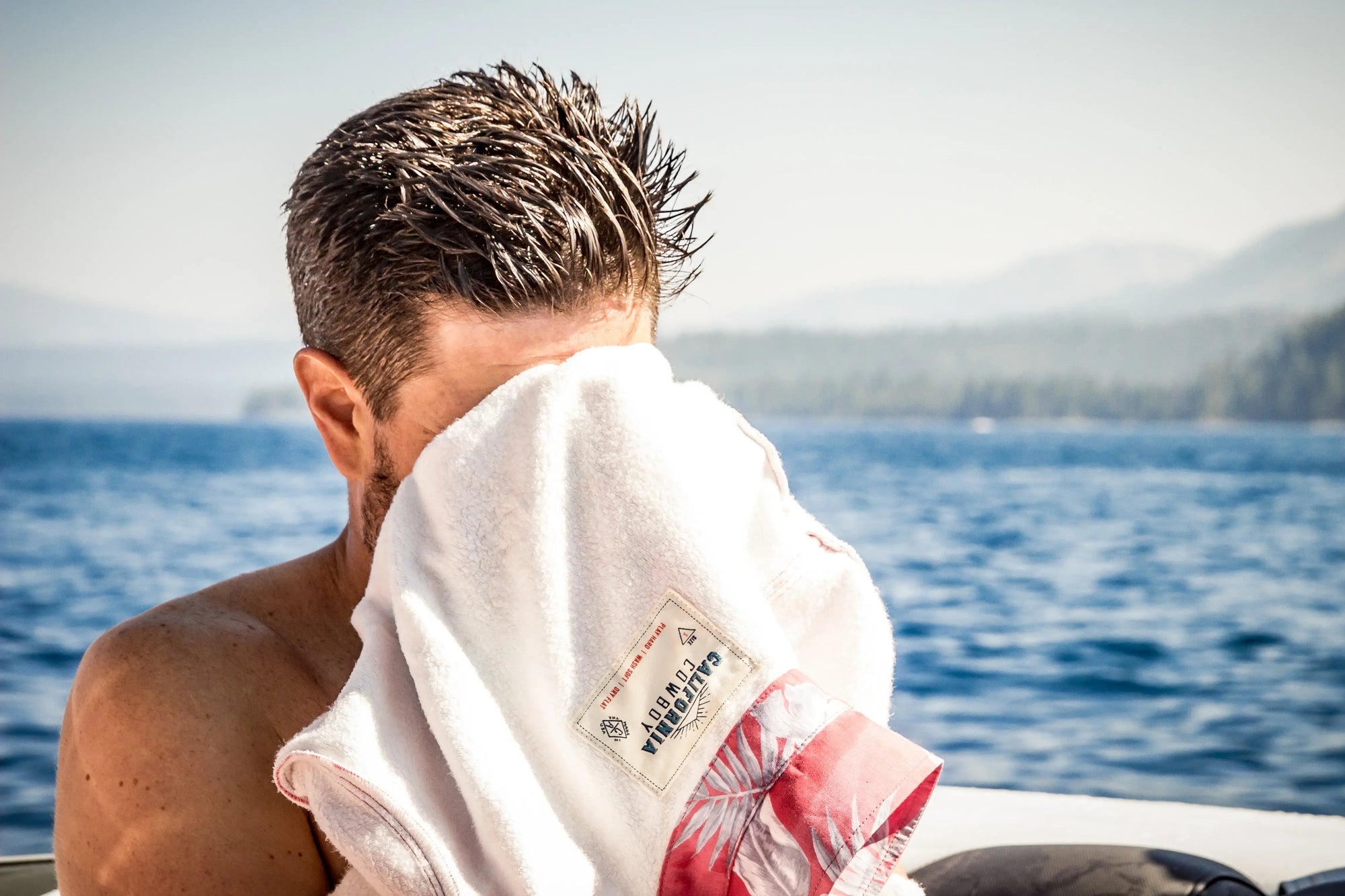 Men’s High Water Shirt - Motel Surf, White Sand