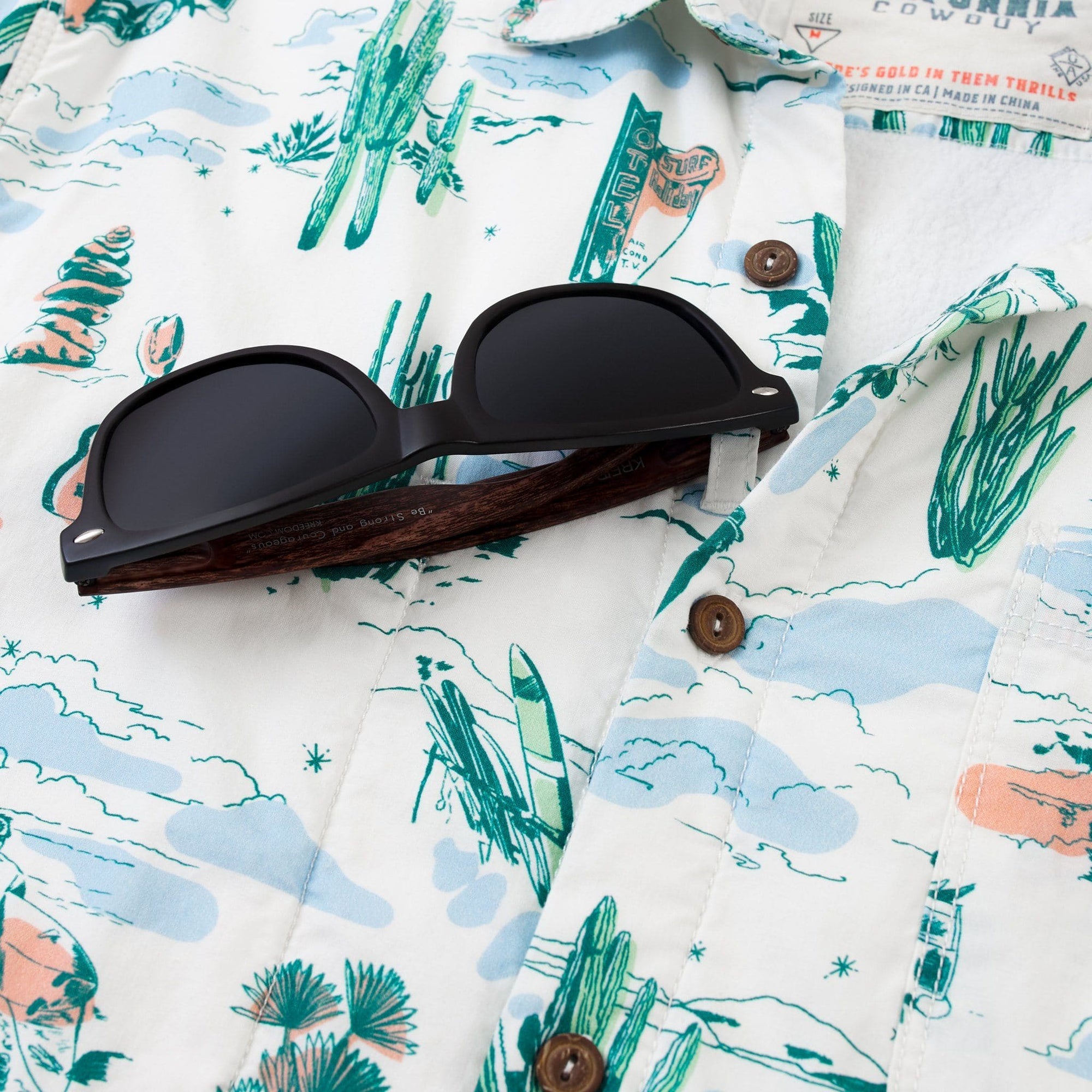 Men’s High Water Shirt - Motel Surf, White Sand