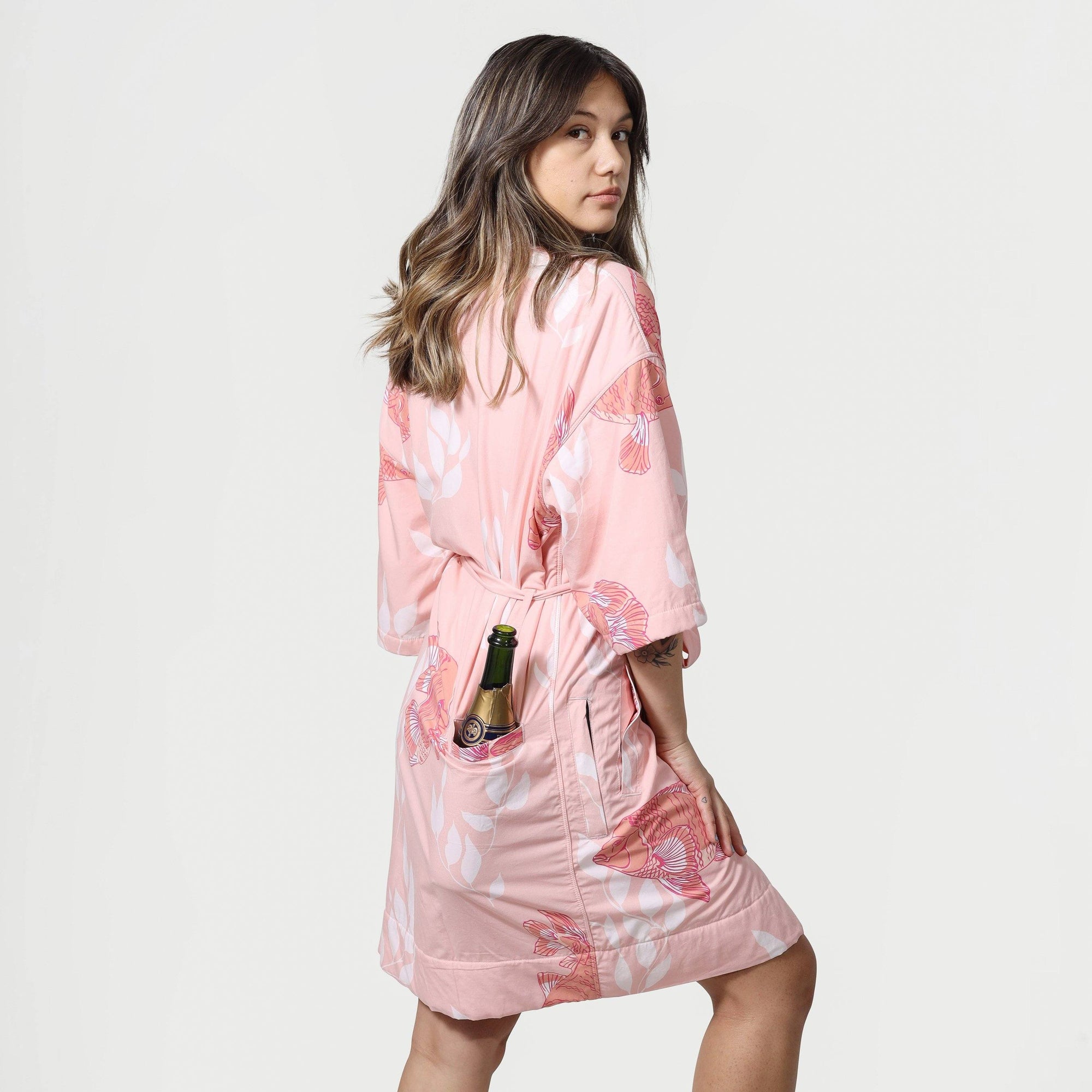 Women’s La Sirena Kimono - Garibaldi Fish, Dusty Rose - Champagne Pocket - Model - California Cowboy